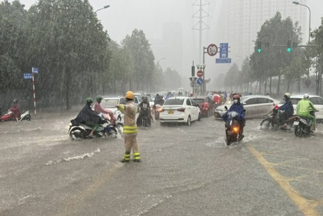 Miền Bắc sắp đón không khí lạnh trước khi nắng nóng trên 36 độ